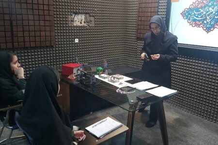 از مناطق محروم خوزستان تا کلاس‌های کرمانشاه؛ روایت معلمی که امید می‌آفریند