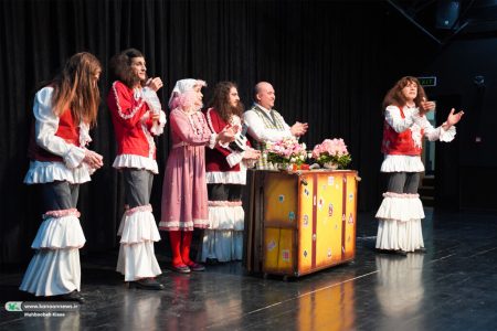 نمایش «دوره‌گردها» در شهر کاشان به روی صحنه می‌رود