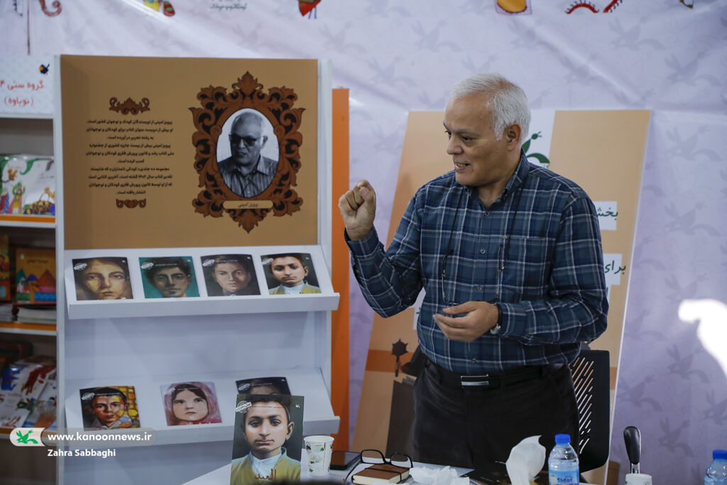 1162294 کتاب زندگی دانشمند ایرانی در دست نگارش/ مریم میرزاخانی «دختری از جنس طلا»