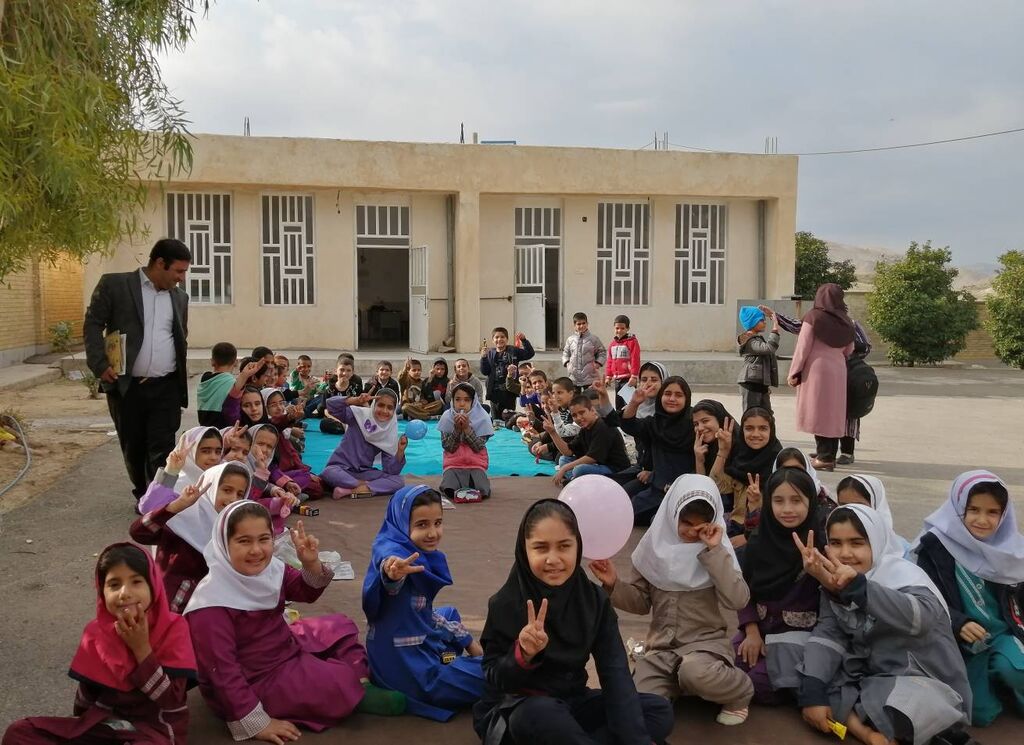 1237412 اجرای برنامههای امداد فرهنگی «پیک امید» در سراسر کشور در سال ۱۴۰۳