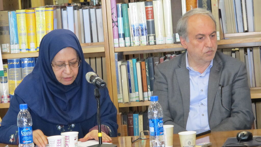 1251044-3 سواد خواندن در برنامه درسی ایران و تأثیر خواندن بر نوشتن