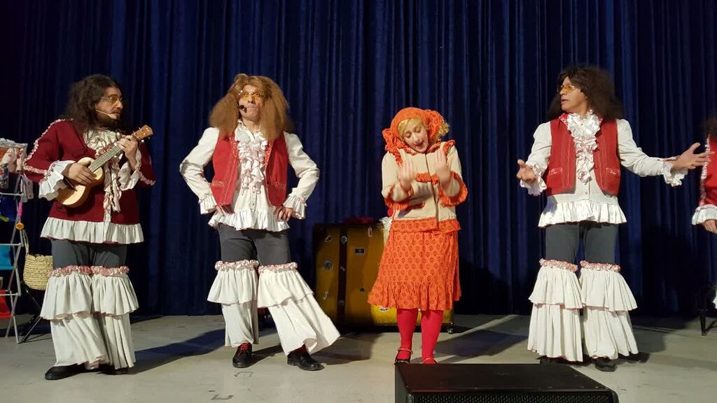 1256214-1 فتیلهها با نمایش «دورهگردها» به کرمانشاه رفتند