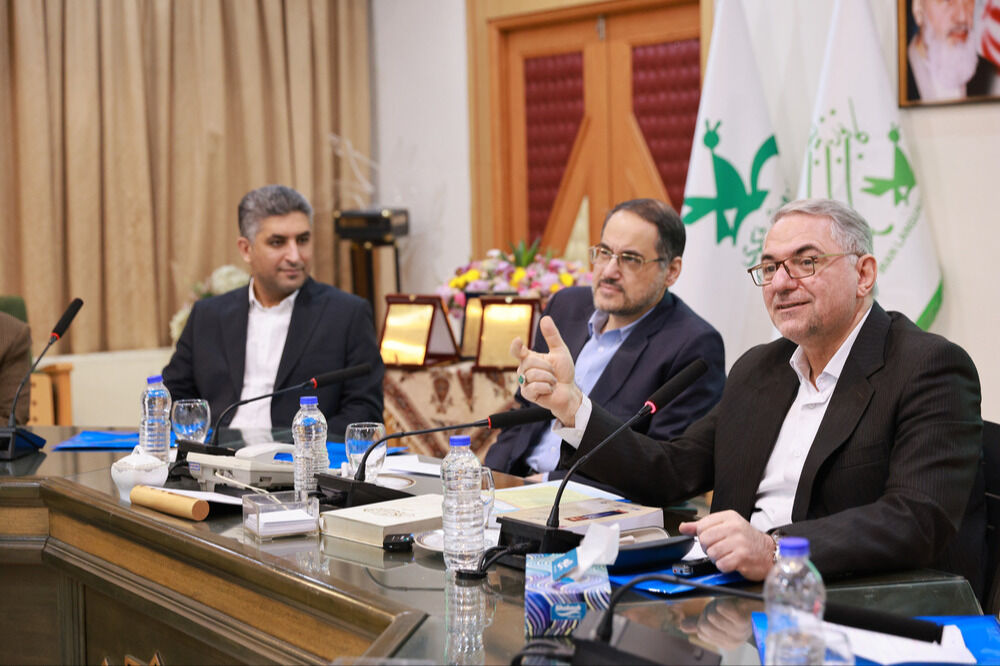 1256541-3 نظام آموزشی ایران نیازمند الگوهای متفاوت زبانآموزی است