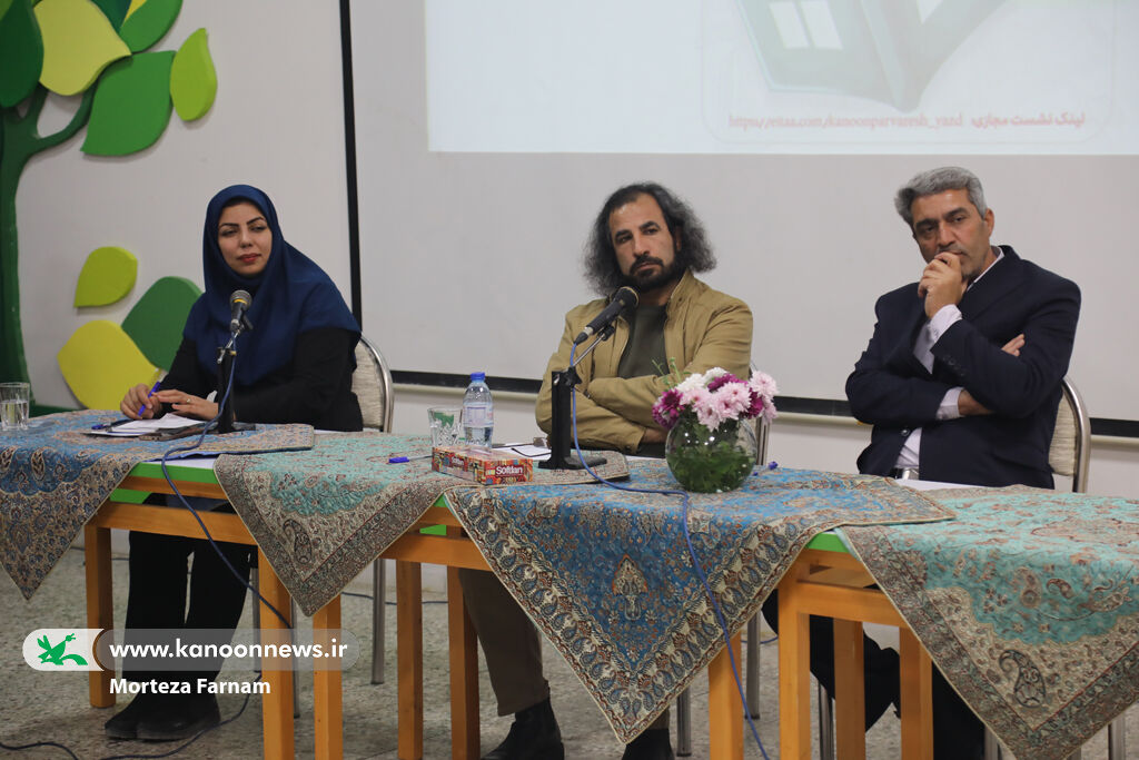 1257726-4 نویسندگان پذیرای اقتباس آثارشان باشند