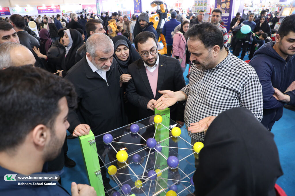 عرضه بازی «دوز سه بعدی» کانون پرورش فکری در نهمین جشنواره ملی اسباب‌بازی