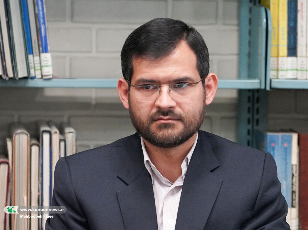 فلسفه برای کودکان در نشست کتابخانه مرجع کانون بررسی شد