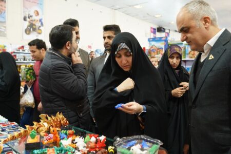 بازی‌های خانوادگی فاصله پدر و مادر با فرزند را کاهش می‌دهد