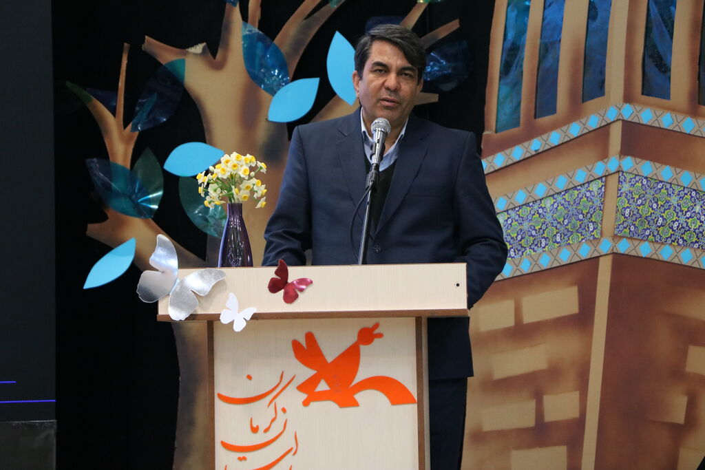 1261120-2 کانون پرورش فکری رکن توسعه پایدار است، حمایتش میکنیم