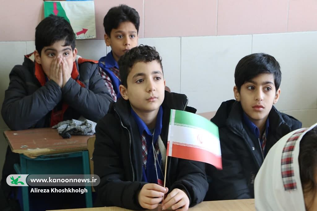 راه‌اندازی مرکز سیار روستایی یک فرصت است/ اختصاص یک خودرو به کانون