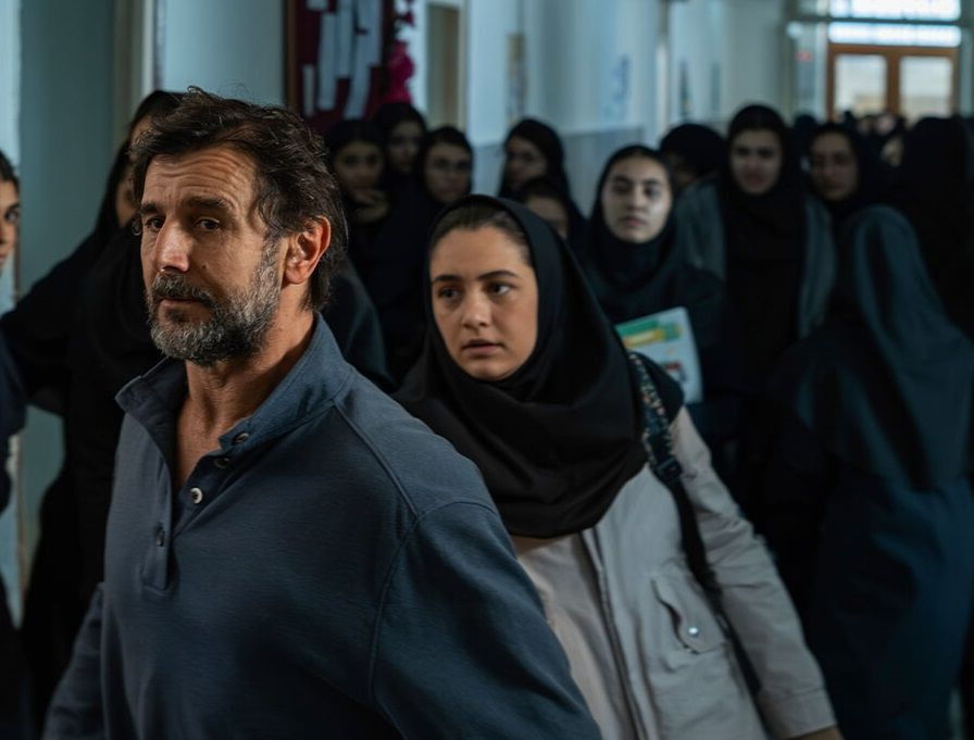 سید مازیار هاشمی؛ از «شنای پروانه» تا موفقیت «زیبا صدایم کن» در جشنواره فجر