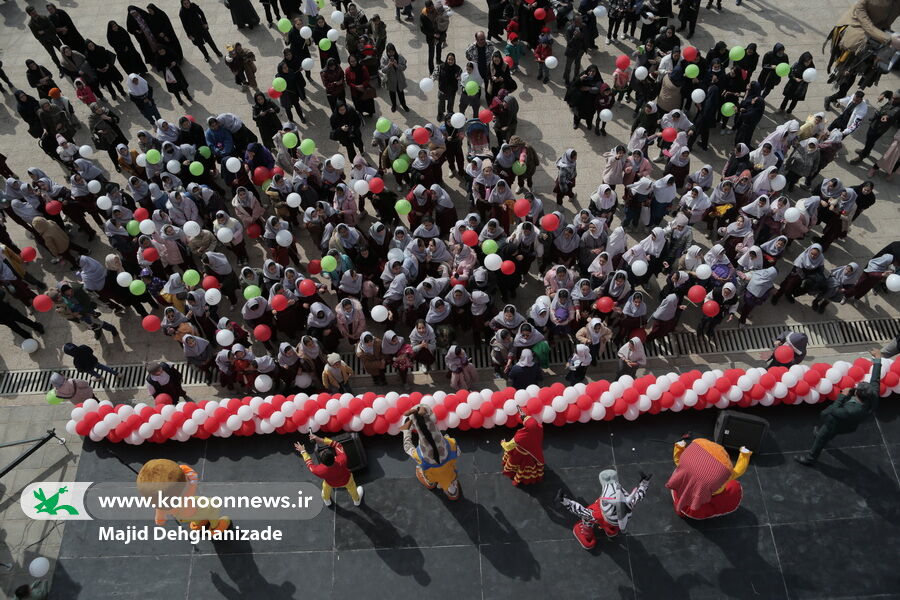 جای مهدی آذریزدی در جشنواره قصه‌گویی خالی است