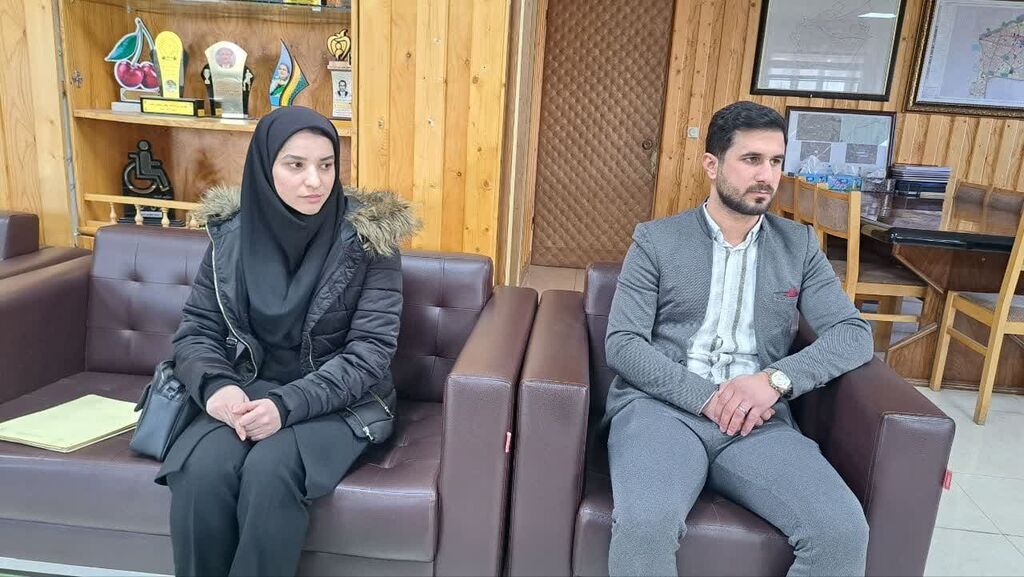 1276211-2 دیدار مدیرکل با فرماندار اشنویه