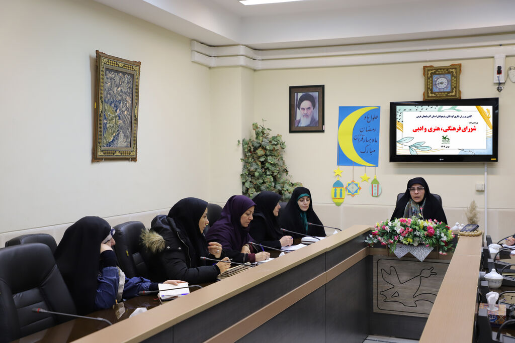 1276770-1 توجه جدی به شاداب سازی مراکز در سال آینده