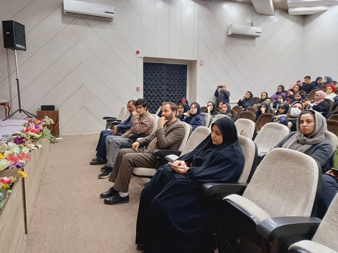 1277271 نخستین نشست ادبی طرح سیمرغ