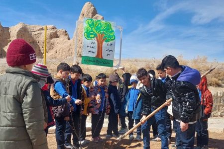 طرح «سفیران سبز» همراه با برنامه های فرهنگی در ماه مبارک رمضان