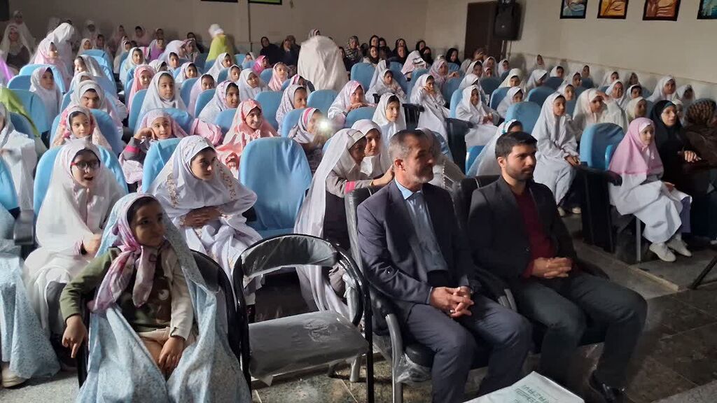 جشن روزه‌اولی‌های مرکز فرهنگی هنری کانون کنگاور