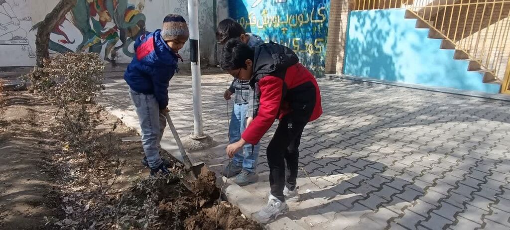 1277641-1 «نامهای برای درخت» در مرکز فرهنگی قوچان