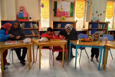 برگزاری کارگاه مادر و کودک در سرخه