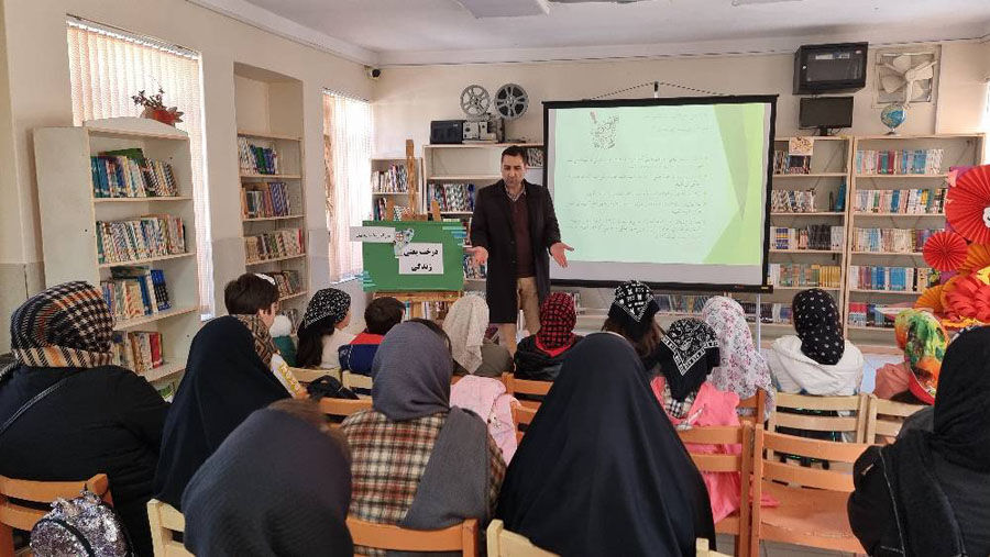 1278417-1 پویش ملی درختکاری در مراکز کانون استان اردبیل؛ کودکان و نوجوانان سفیران سبز طبیعت شدند