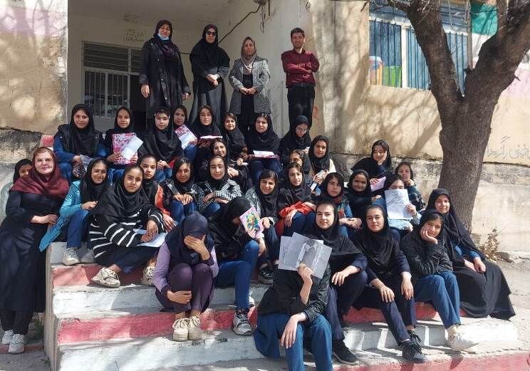 برگزاری نشست مکاتبه‌ای در روستای توت‌نده و تمنک شهرستان دنا