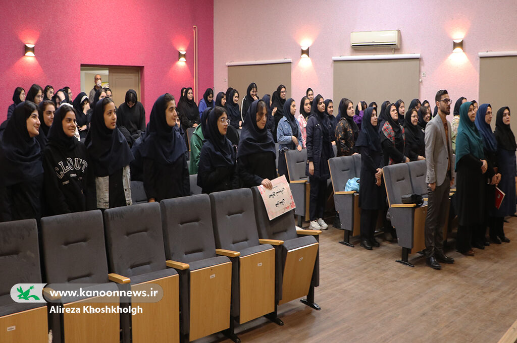 1278693-2 برگزاری همایش علمی آشنایی با اصول ساخت و پرواز هواپیما در رشت