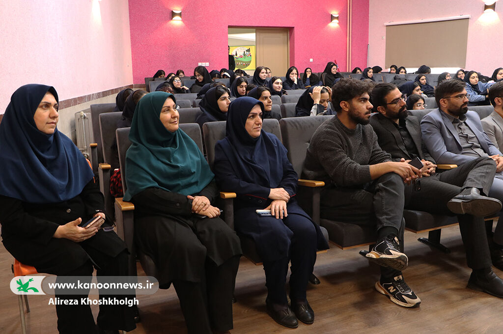 1278703-2 برگزاری همایش علمی آشنایی با اصول ساخت و پرواز هواپیما در رشت