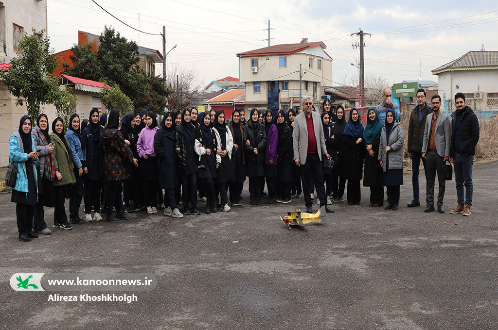 1278704-2 برگزاری همایش علمی آشنایی با اصول ساخت و پرواز هواپیما در رشت