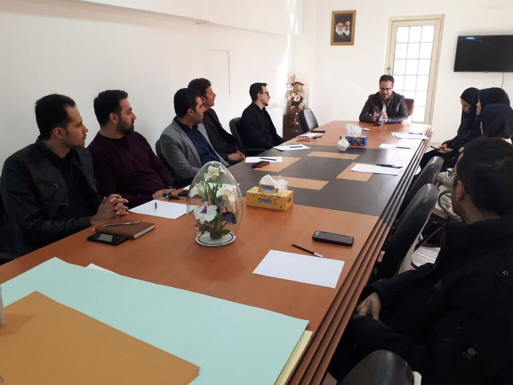 1278771-2 برگزاری دوره پنجروزه آموزشی بدو خدمت برای مربیان جدیدالورود کانون کرمانشاه