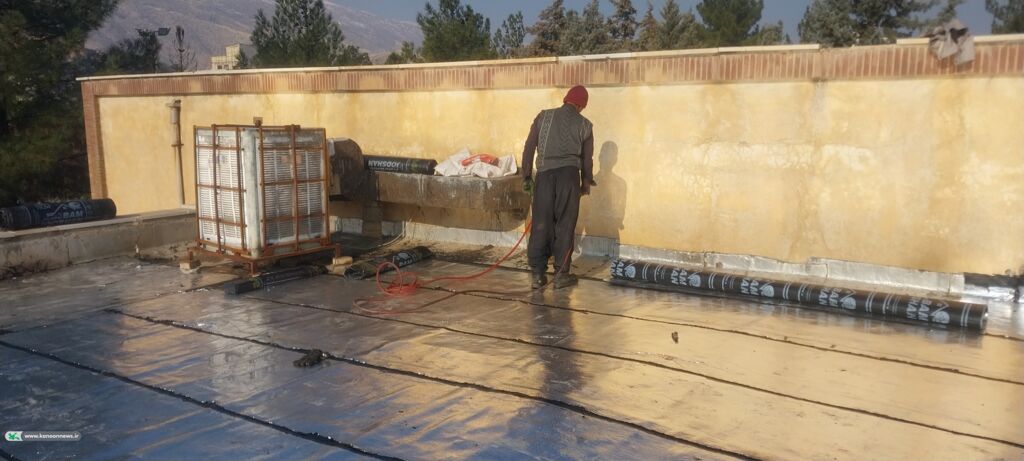 1278810-2 تهیه بیش از ۱۰۰۰ متر ایزوگام برای عایقبندی سقف مراکز کانون خرمآباد