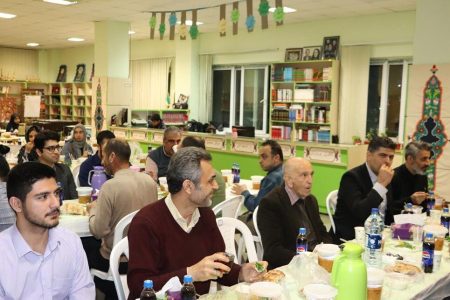 ضیافت افطار، همراه با روزه‌اولی‌ها در مجتمع فرهنگی هنری گرگان