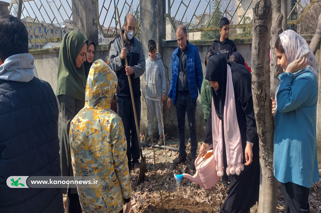 اجرای طرح سفیران سبز درکانون گیلان اجرای طرح سفیران سبز درکانون گیلان