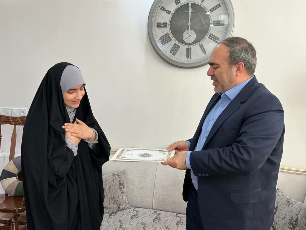 دیدار مربیان و اعضای مراکز فرهنگی و هنری کانون با مسئولان