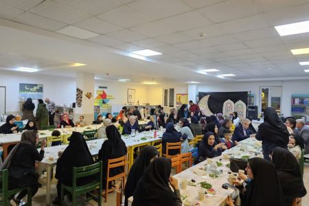 ضیافت افطار همکاران البرز/ تجلیل از بازنشستگان و برگزیدگان پویش‌ها  