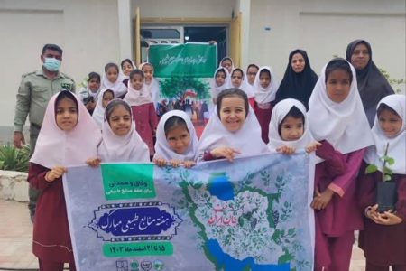 شرکت بیش از 1500 نفر در طرح سفیران سبز مراکز کانون هرمزگان