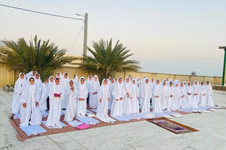 اولین تجربه معنوی کودکان در مرکز فرهنگی هنری وراوی