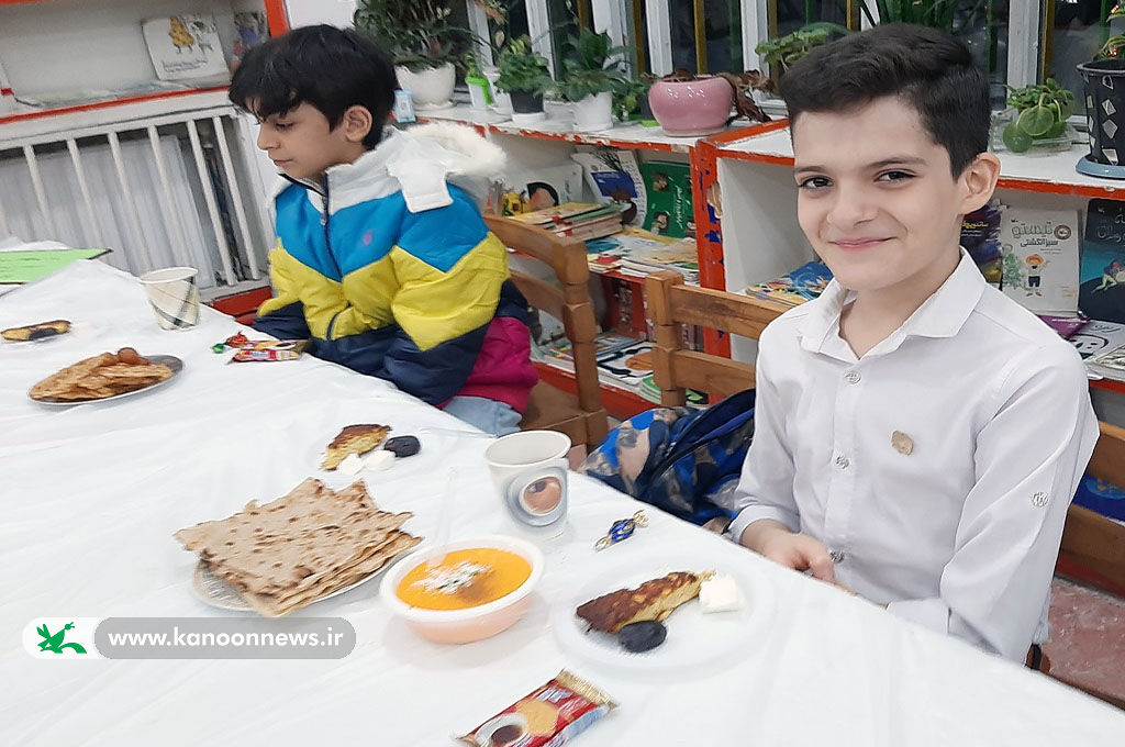 1280075-2 برگزاری ویژهبرنامه «مشق رمضان» در کانون لاهیجان