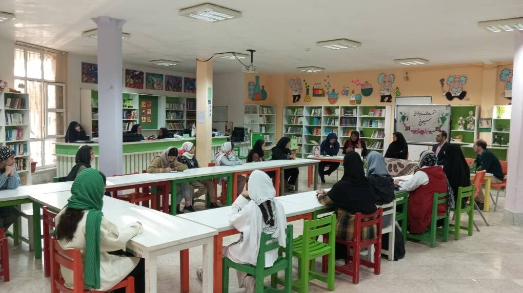 1280248 دومین نشست ادبی طرح سیمرغ در ساری