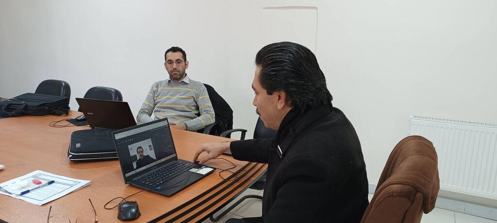 نشست‌ آموزشی آشنایی مربیان کانون کرمانشاه  با مباحث فعالیت‌های حوزه علمی