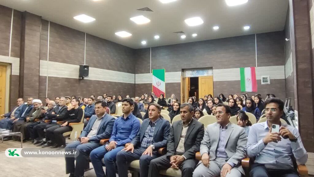 1280696 مجموعه کتاب «خاطرات مهد مامان» در شبانکاره رونمایی شد