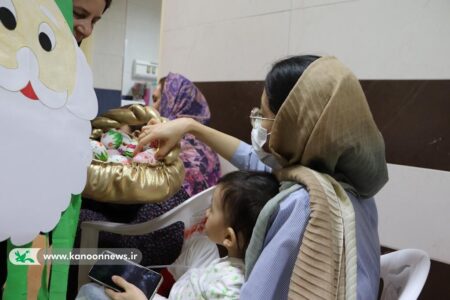 نوروزخوانی کانونیاران گنبدکاووس در بیمارستان طالقانی گنبدکاووس