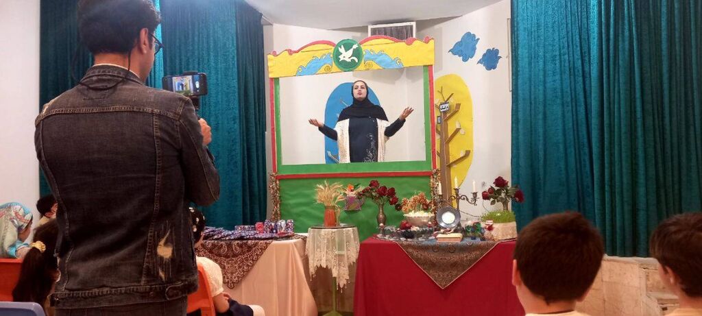 برگزاری ویژه برنامه مرغک و بهار در مرکز ۸ تهران
