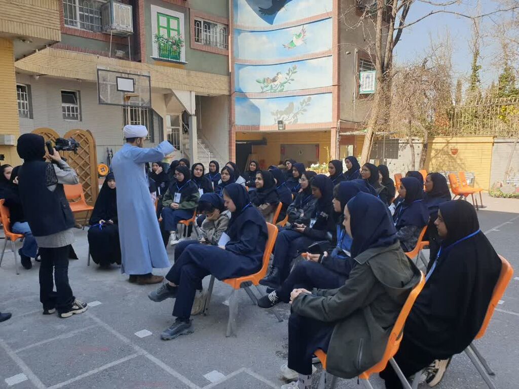 1281526 رویداد ادبی، هنری «حُسن حَسن» برگزار شد