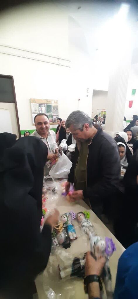 1281705 ضیافت افطار در مرکز فرهنگی، هنری شماره ۸ مشهد