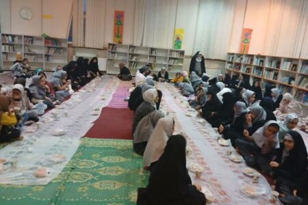 ضیافت افطار در مرکز فرهنگی، هنری شماره ۸ مشهد