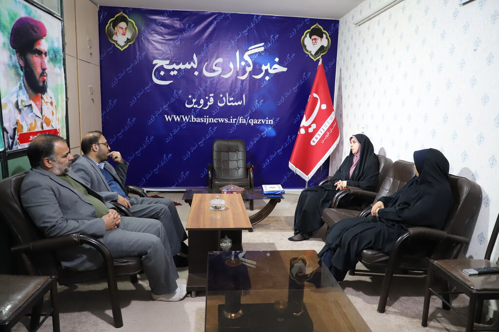 1281805 قدردانی مدیرکل کانون از اهالی رسانه