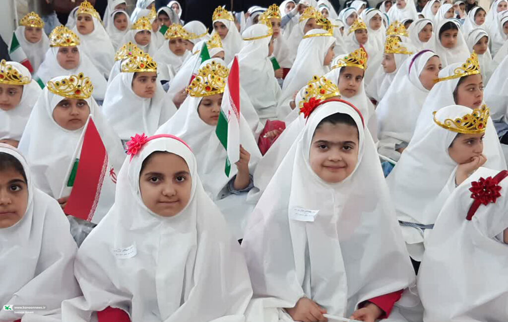 1281927-2 سومین دوره جشن بزرگ پیک عبادت (روزهاولیها) در منطقه نایسر از حومه شهر سنندج