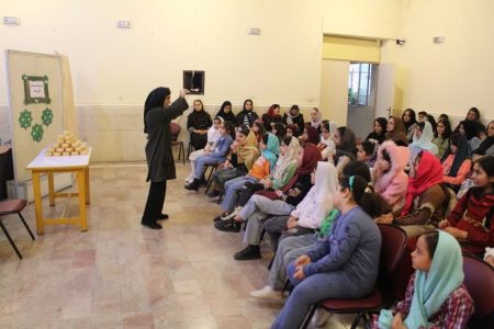 ویژه برنامه افطاری در مرکز شماره دو مهاباد