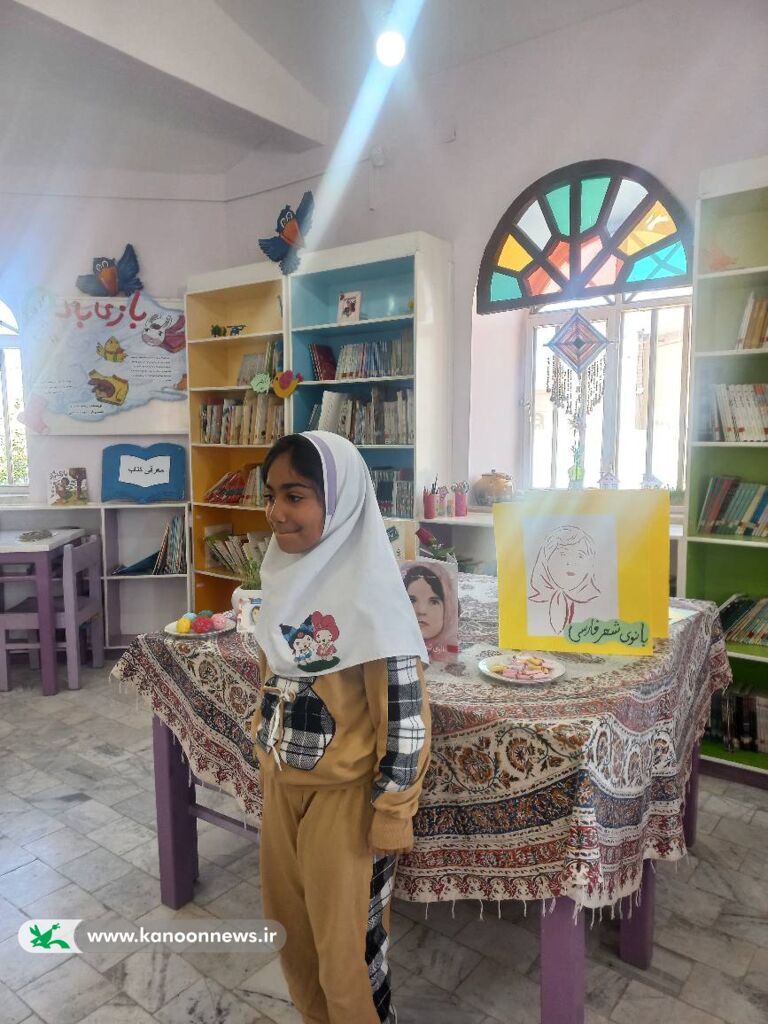 1282278-2 ادای احترام به بانوی شعر پارسی در محفل ادبی کانون