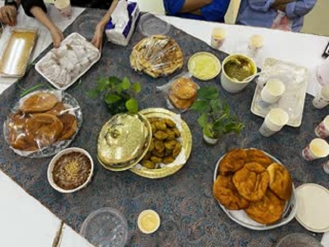 1282382-1 پیشواز نوروز با ساخت ماگهای دستساز در مرکز گلشهر