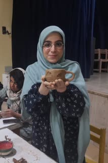 1282386-1 پیشواز نوروز با ساخت ماگهای دستساز در مرکز گلشهر